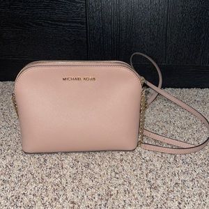 Michael Kors Crossbody Bag